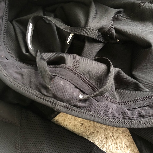 Nike Dri-Fit black crop leggings, size small - Picture 7 of 7